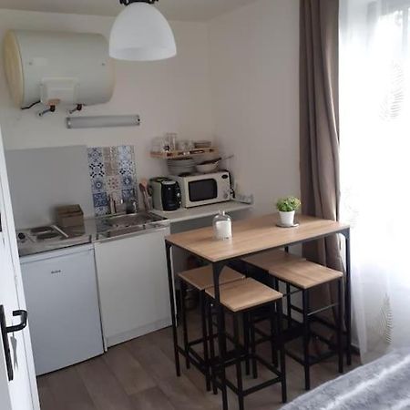 Superbe Petit Studio Plein Centre Ville فيجيا المظهر الخارجي الصورة